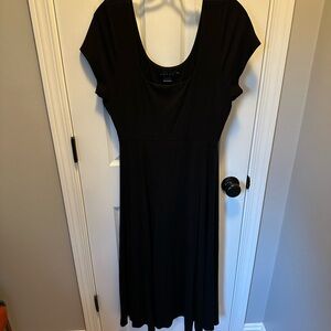 Hatch maternity dress size 4 (large)